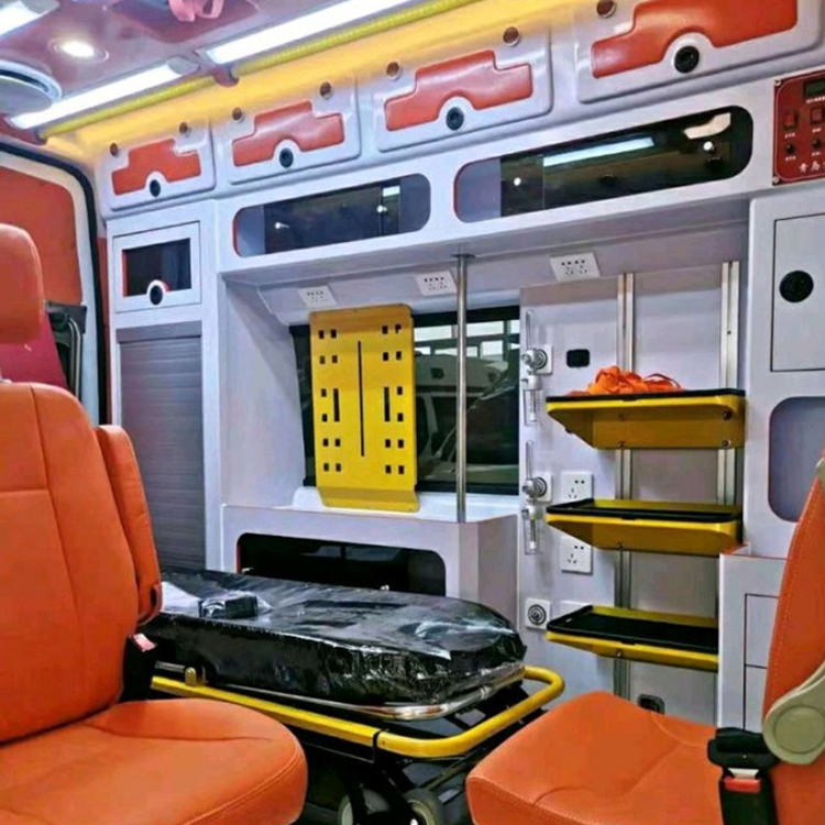 樟树长途救护车护送病人租赁价格